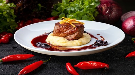 Grilled Fillet of Irish Hereford Prime Beef with Mashed Potatoes and Guinness Jus