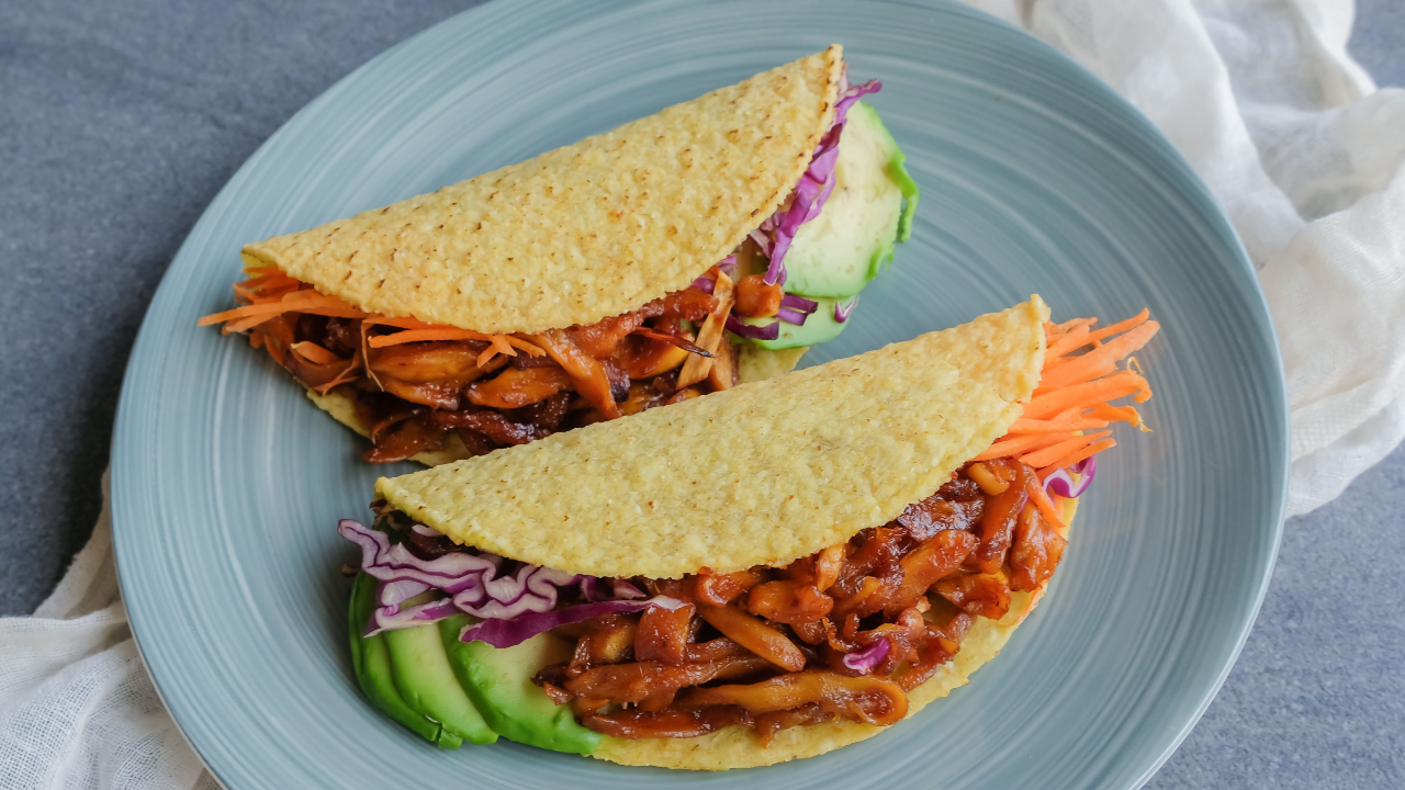 Vegan Pulled Pork Crisp Tacos