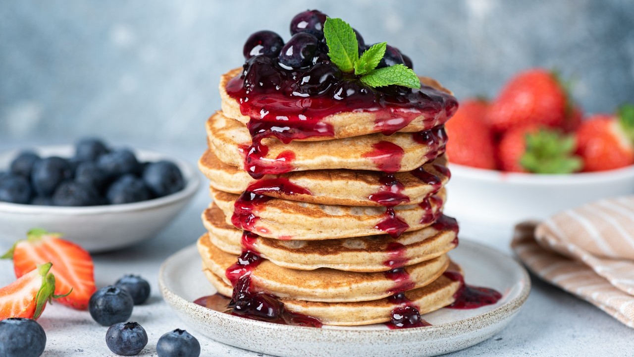 Edward’s Pancakes with Summer Berry Compote
