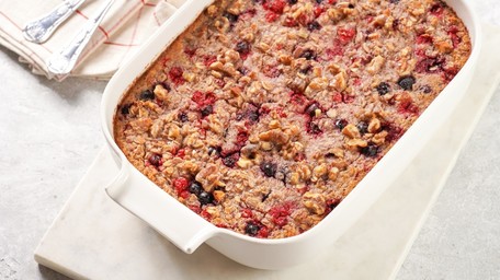 Berry Oatmeal Bake