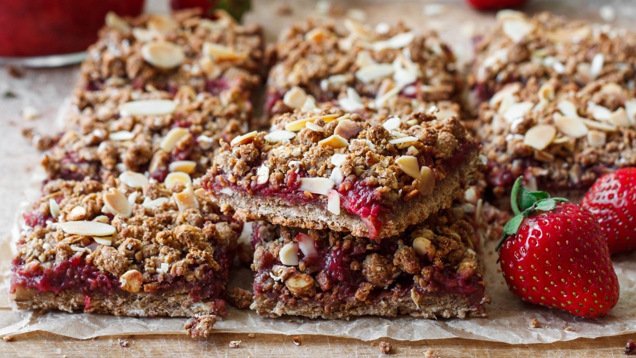 Elderflower Strawberry Bay Jam Oat Bars