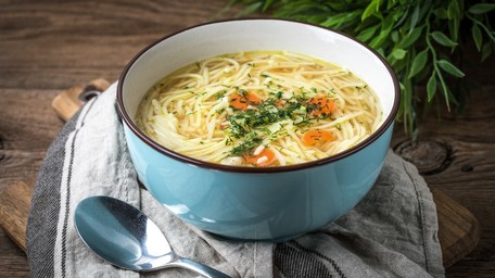 Chickenless Noodle Summer Soup (King Oyster Mushroom Twist)
