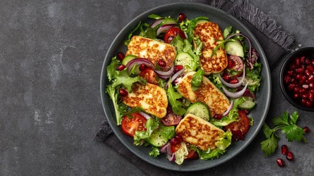 Pan Fried Halloumi & Quinoa Salad