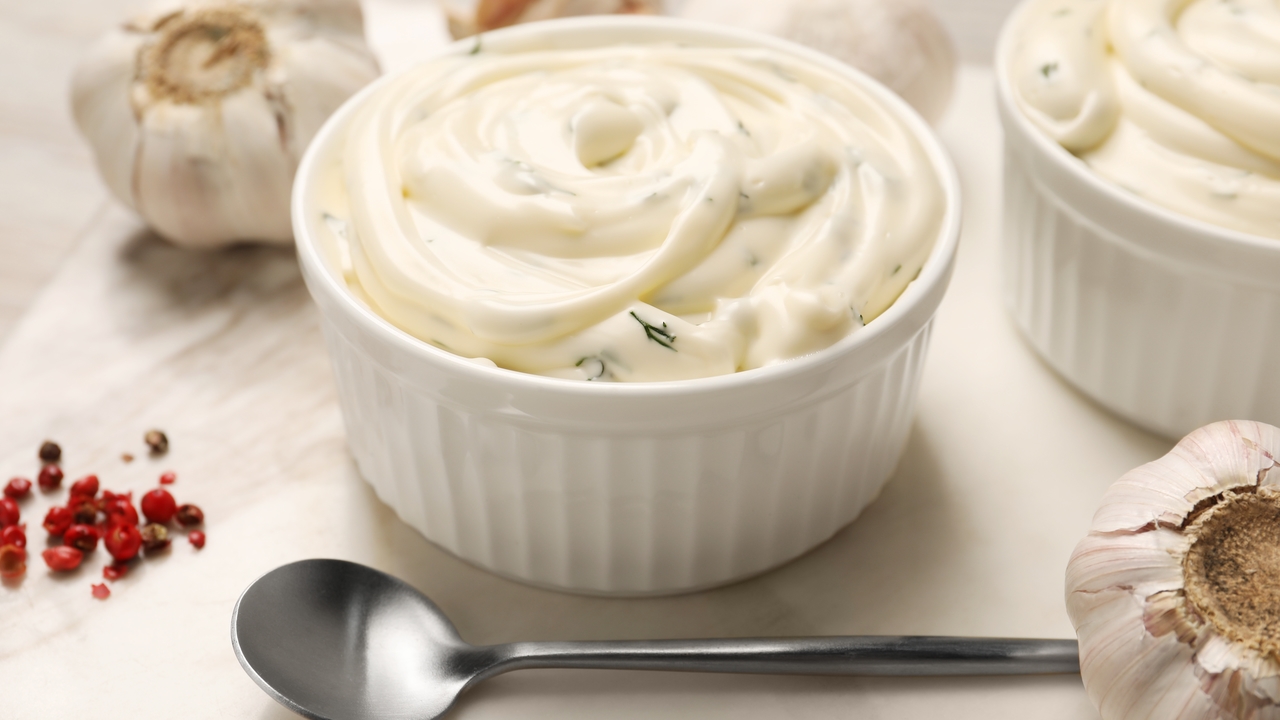 Caramelised Leek Dip with Crispy Garlic and Sage