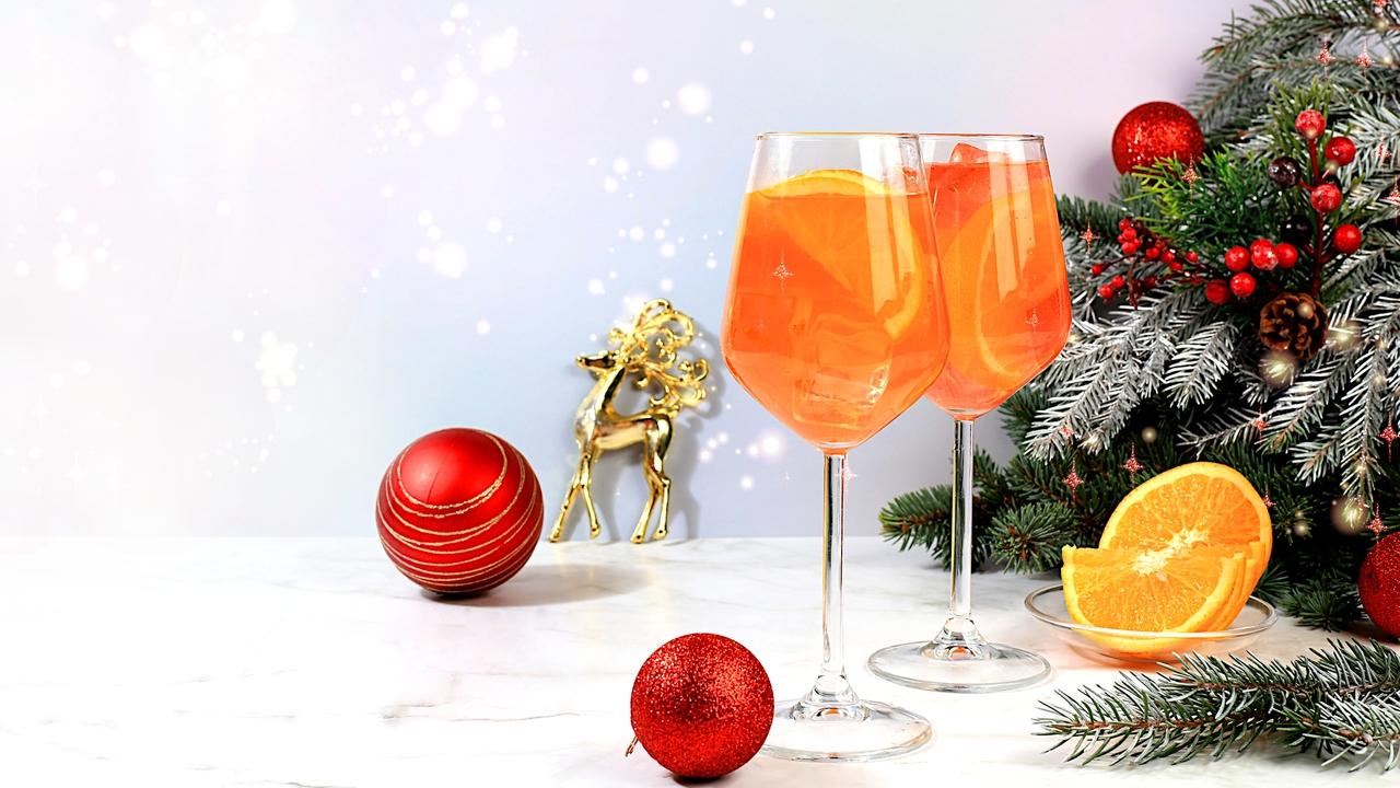 Christmas Cocktails & Snacks