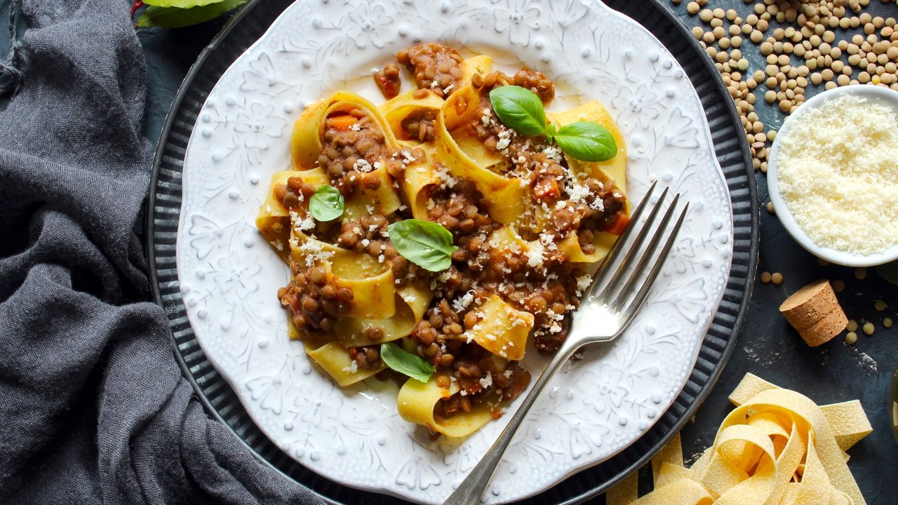 Lentil Ragout with Pasta