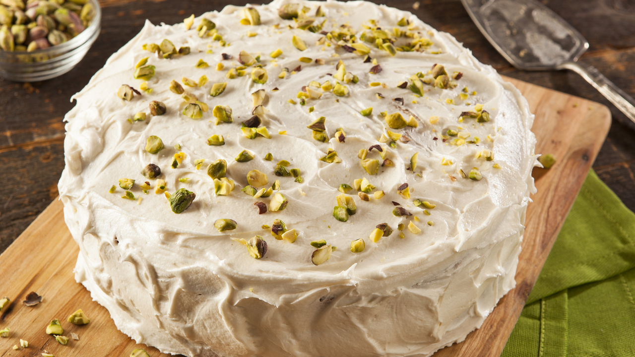 Zucchini, Pistachio and Lime Cake