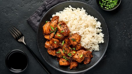 Hainanese Ginger & Spring Onion Chicken Rice (Air-Fryer Version)