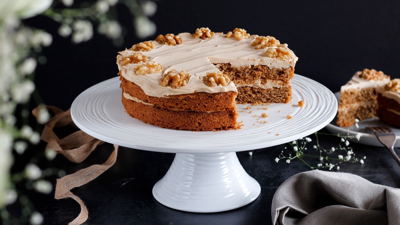 Coffee Walnut Cake