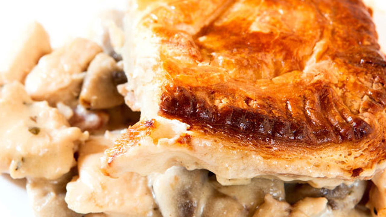 Joe's chicken and mushroom pie
