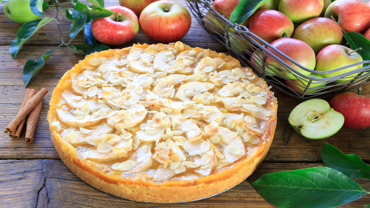 Apple Clafoutis