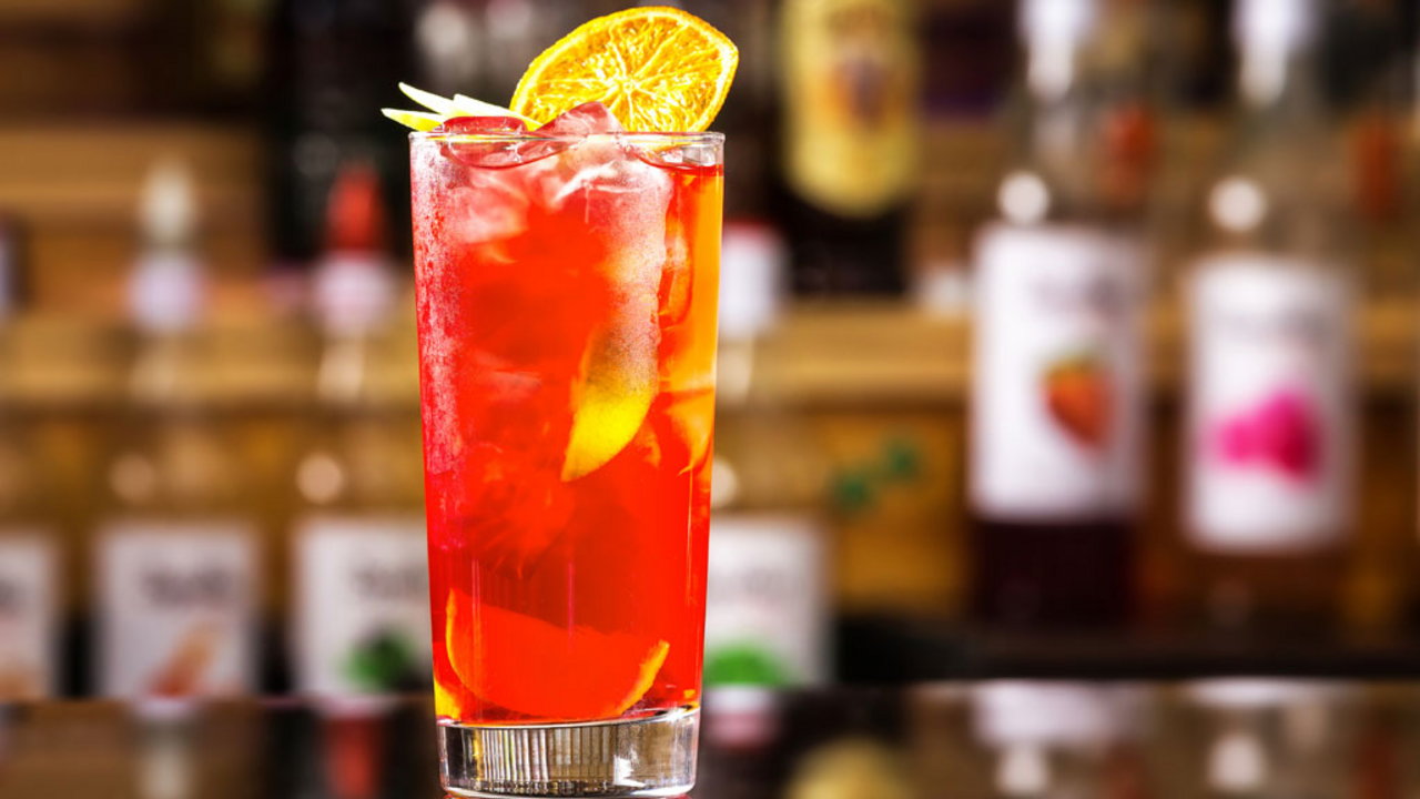 Luke O'Meara's Fraise Sauvage & Strawberry-balsamic Smash