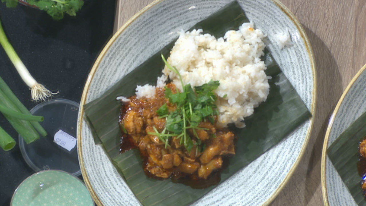 Kwanghi Chan?s Indonesian Rendang chicken curry with coconut cream & lime leaf rice