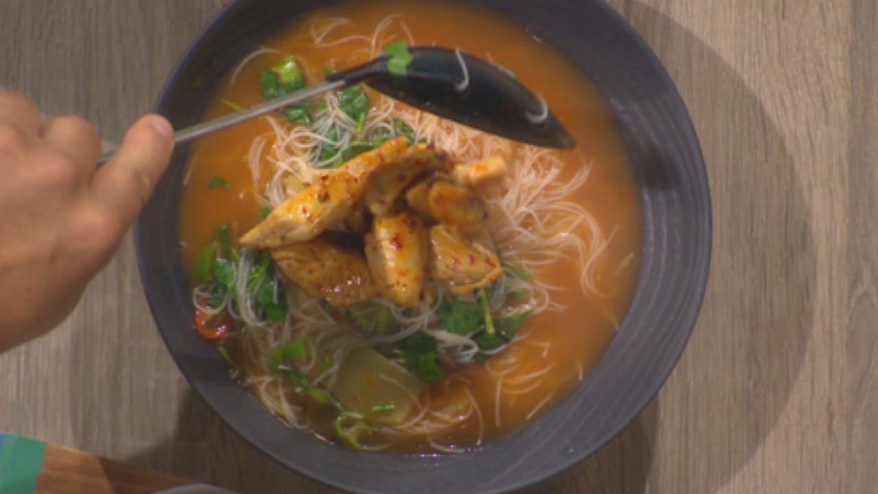 Korean Spice Marinated Chicken & Rice Vermicelli Noodles