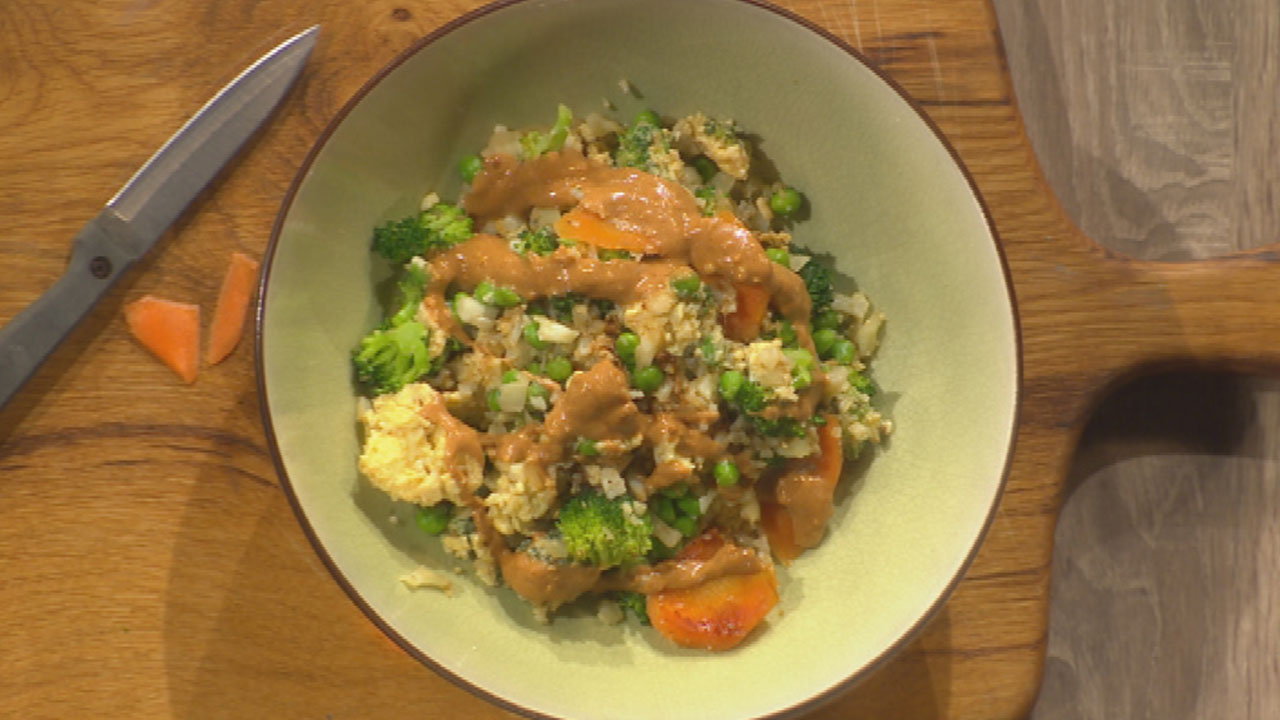 Egg Fried Cauli & Peanut Butter Rice