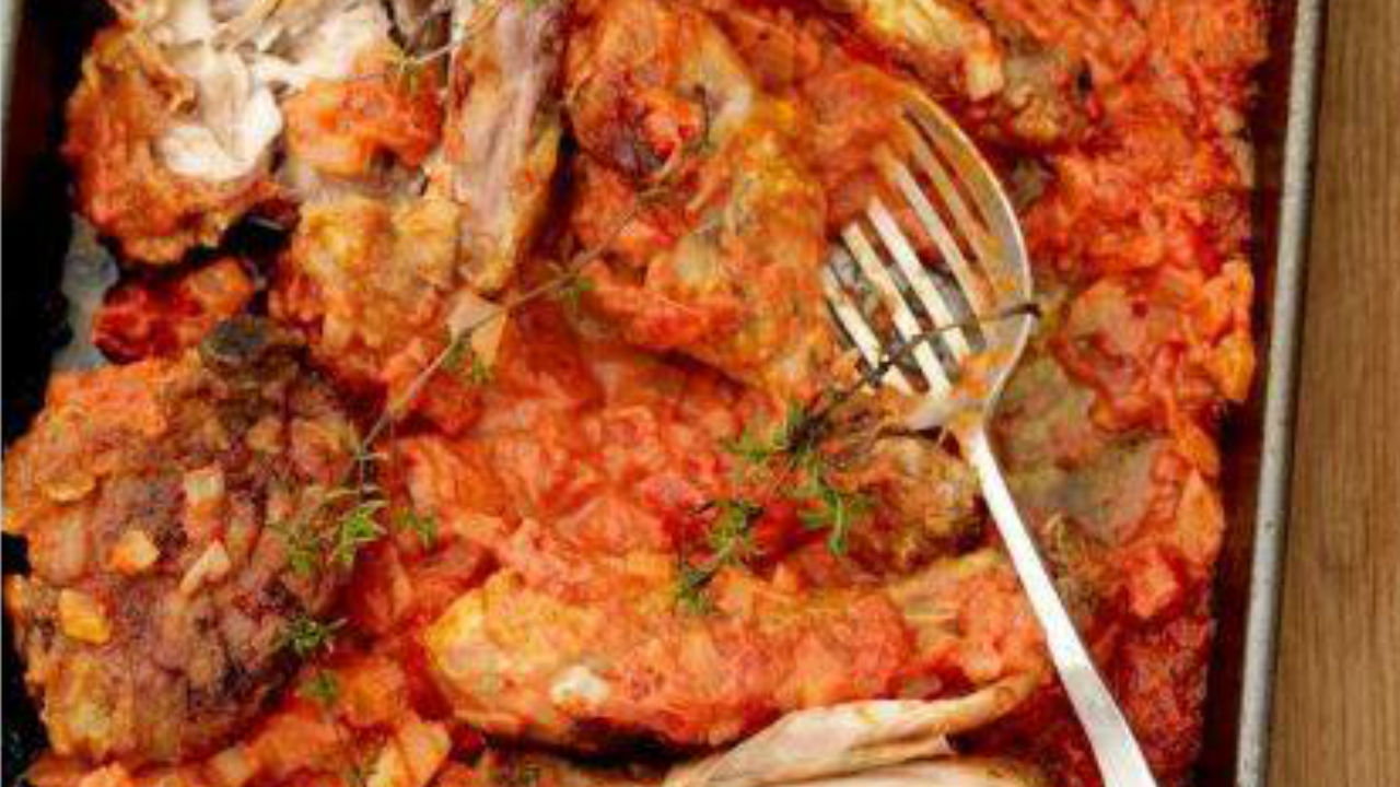 Red pepper chicken cacciatore