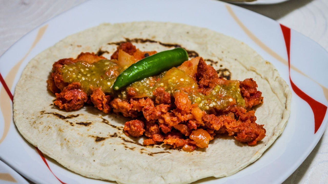 Potato & Chorizo Taco / Papas Con Chorizo Tacos