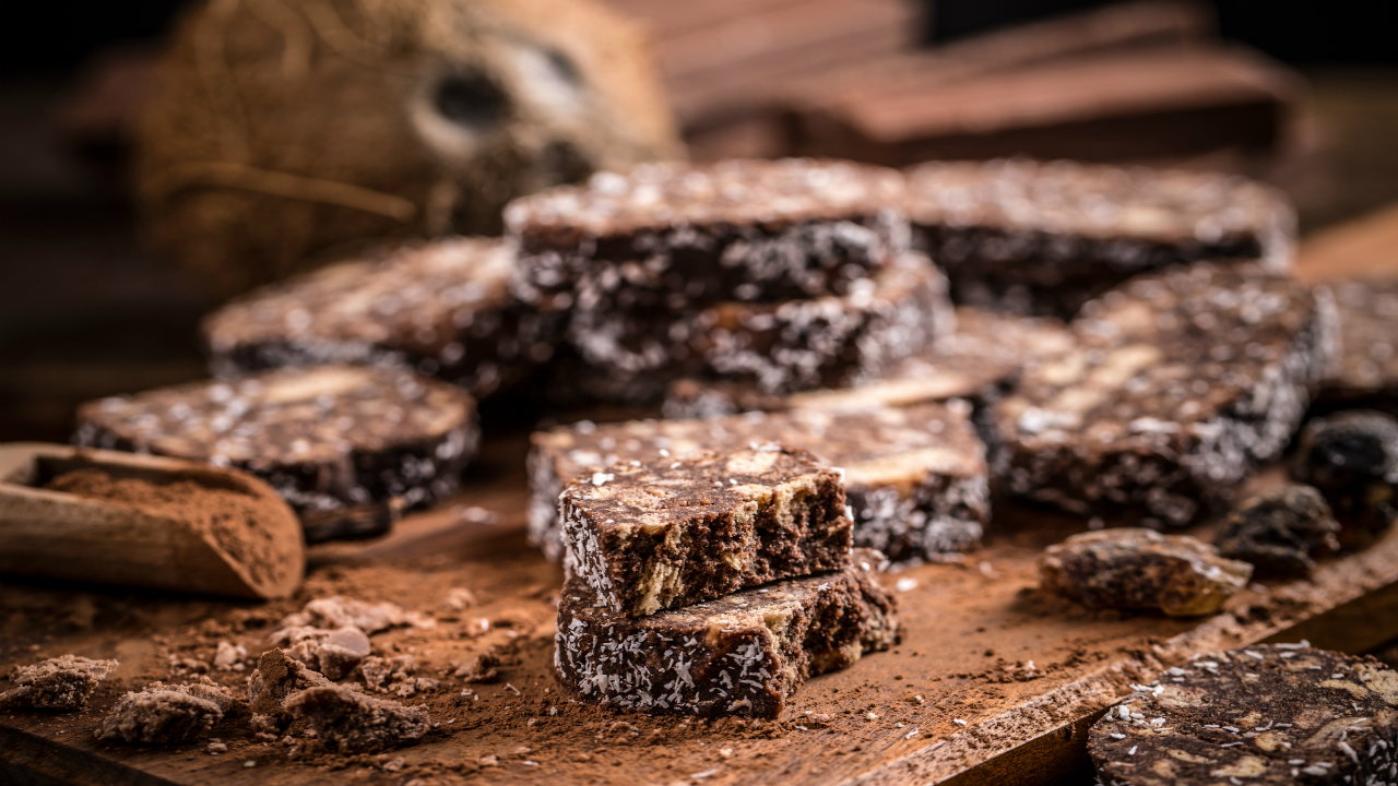 Kelly Lou Chocolate Biscuit Cake