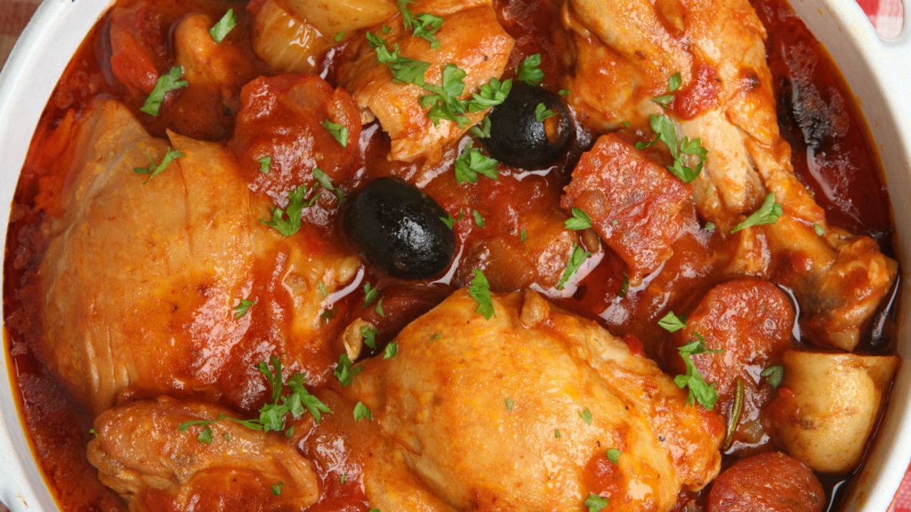 Braised Chicken Thighs in Chunky Vegetable Sauce